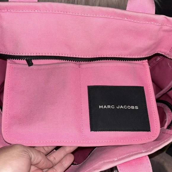 Marc Jacobs Large Tote Bag - Picture 8 of 8
